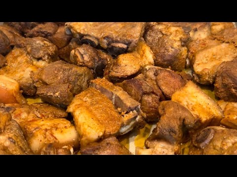 Torresmos de vinha d'alhos no Forno - Portuguese Marinated Pork in the Oven