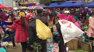 21 - Vietnam - Bah Ca - The Market