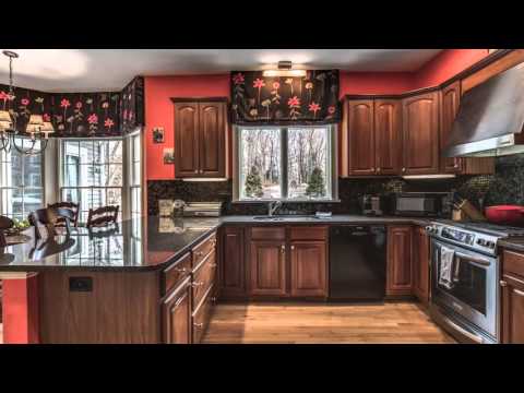 139 Shade St, Lexington MA - Kristin M Brown - Tel 781-389-0893