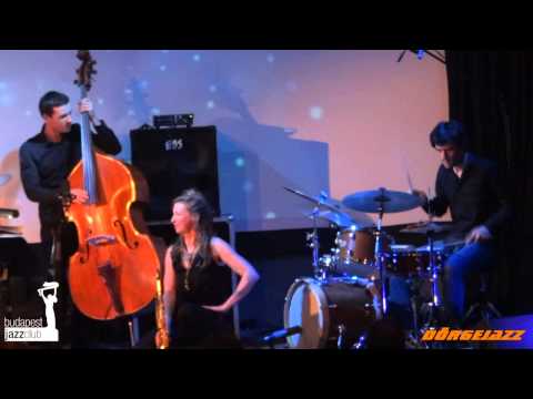 Nicole Johänntgen & Remi Panossian Trio 