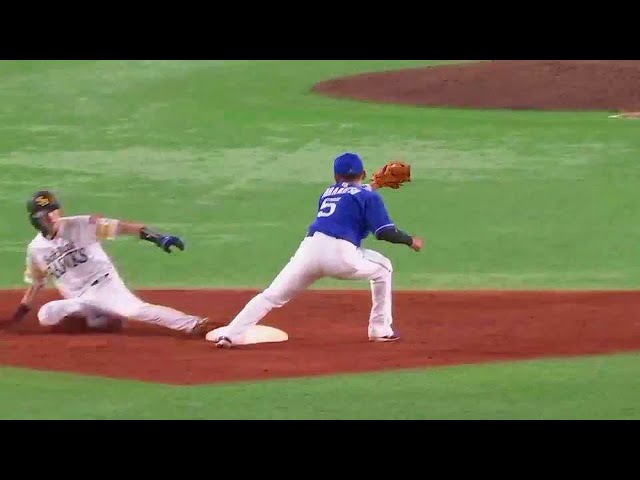 【4回裏】悠々成功!! ホークス・周東佑京 盗塁を決めてチャンスを広げる!!  2023年6月1日 福岡ソフトバンクホークス 対 中日ドラゴンズ