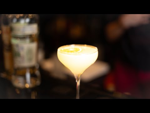 How to Make a Classic Corpse Reviver No. 2 Cocktail | Vernon's Speakeasy Recipe