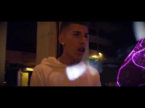 Navidad Solo / Sebas R - Isaias Ospina - Camilo Puinn