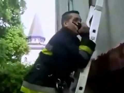 Tűzoltós lánykérés Kecskeméten