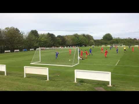 Tweedmouth Rangers 1-3 Burntisland Shipyard, 3rd Burntisland Goal