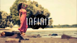 Vic Mensa feat. Jesse Boykins III - Magic