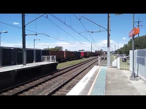 QBX001+QBX004 passing Warwick Farm