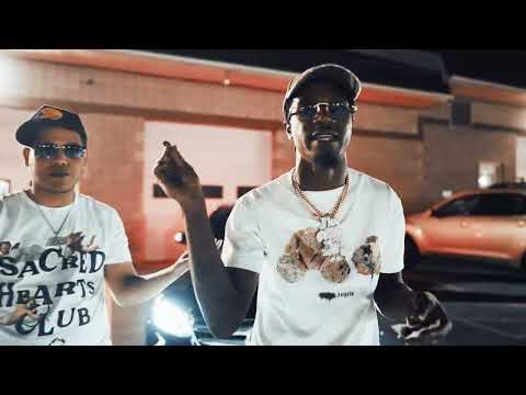 Traxx Lou & Flee Cheese - Hit The Road