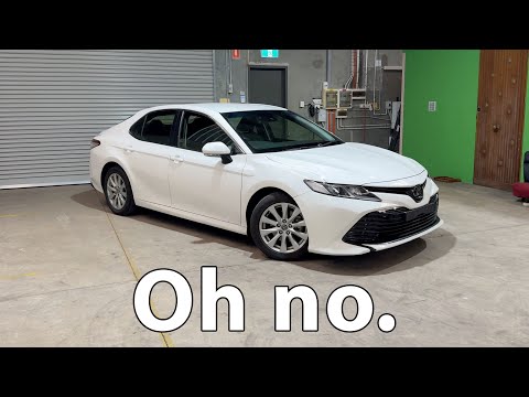 Oh no, it's a Toyota Camry.