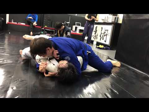 村田良蔵VS松井正行選手　ブラジリアン柔術スパーリング動画