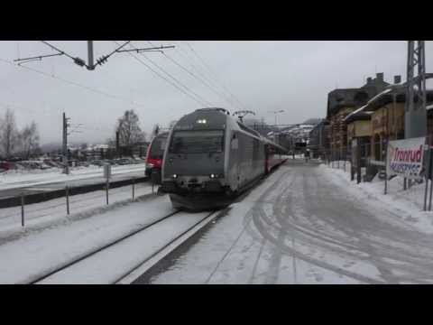 NSB EL18 18 2257 Departs Lillehammer "Reigon Train" for Oslo S 25/2/15.