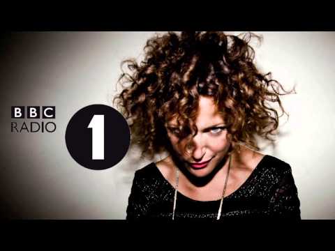PARADE l Annie Mac on BBC 1