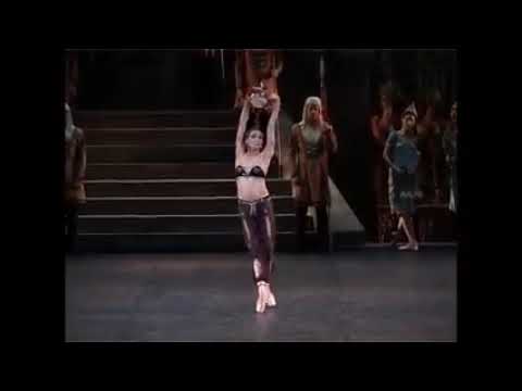 Great Names of Bolshoi. Nadezhda Gracheva. Nikiya's Variation and Death.