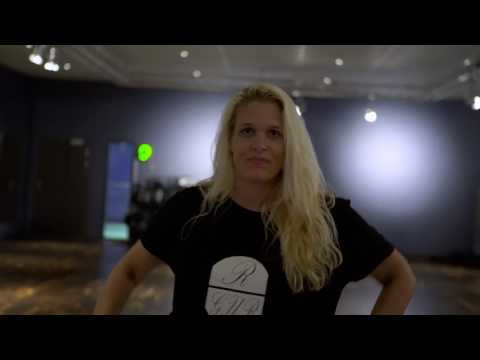 RICKI GONZALEZ - BONITA GIRL - DRESTY