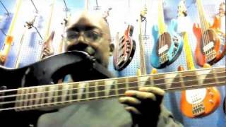 Video thumbnail for Jackson JS3 Concert Bass by maxproud