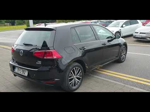 171L1912 - 2017 Volkswagen Golf GOLF ALLSTAR 1.2TSI 110BHP 5DR 18,950