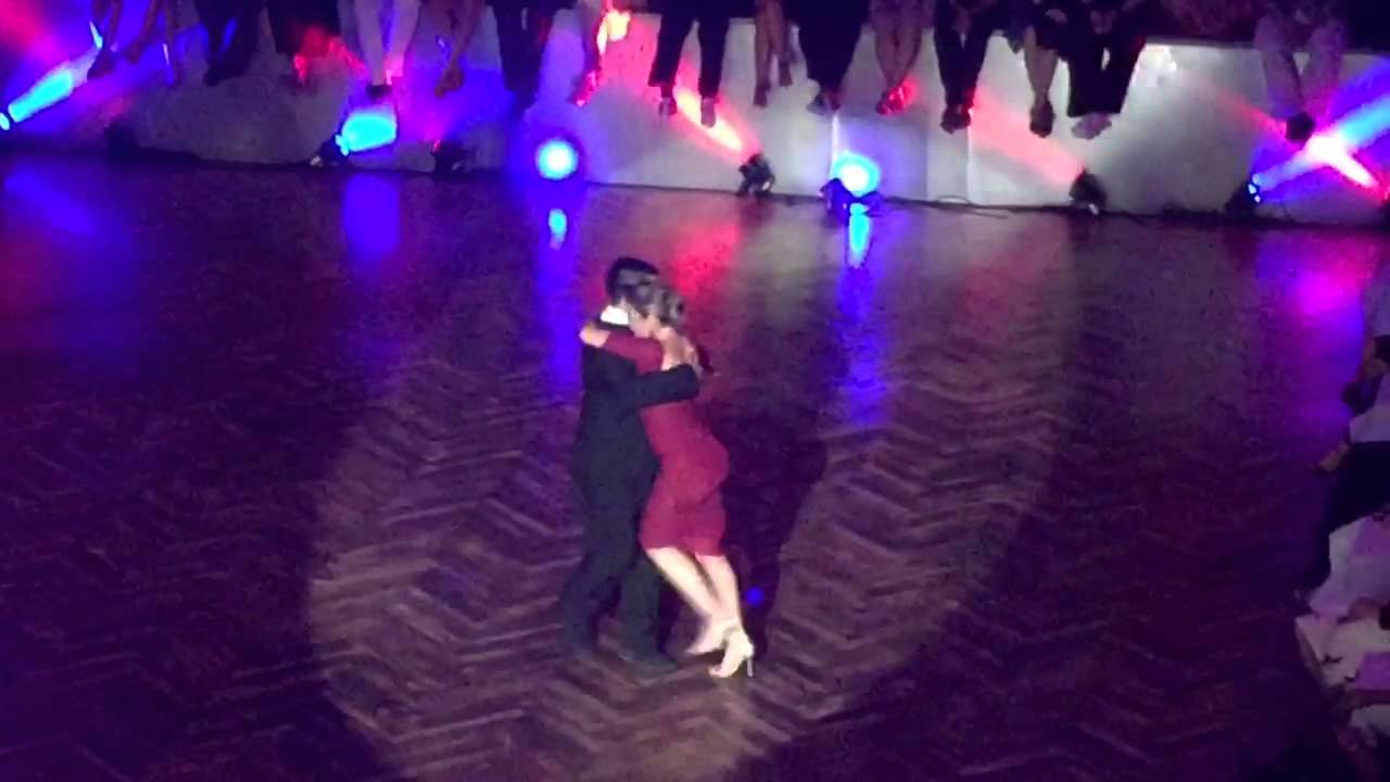 Carlitos Espinoza y Noelia Hurtado 3/4