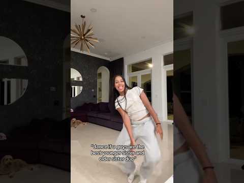 Best sister duo 💕 ahahahahaha she fell at the end #shorts