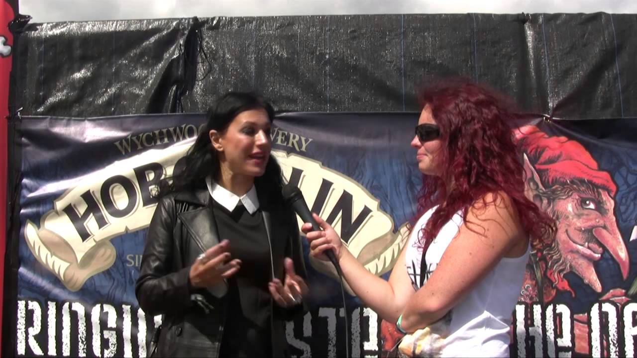 Lacuna Coil interview @ Bloodstock Festival 2014 - YouTube