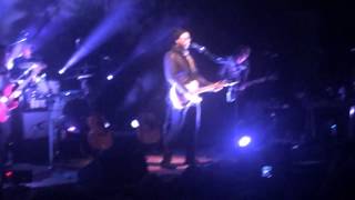 Amos Lee. "Street Corner Preacher" & Game of Thrones theme song. 2014/08/09. Mountain Winery.