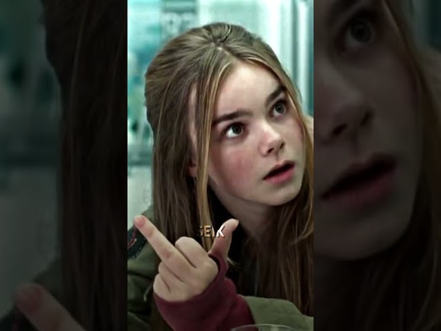 Vídeo relacionado con Isabella Ines Sermon (Smile) Big Head. Máscara más Grande Que la Vida.