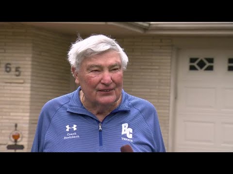 Brookfield tennis coach retires after 38 years