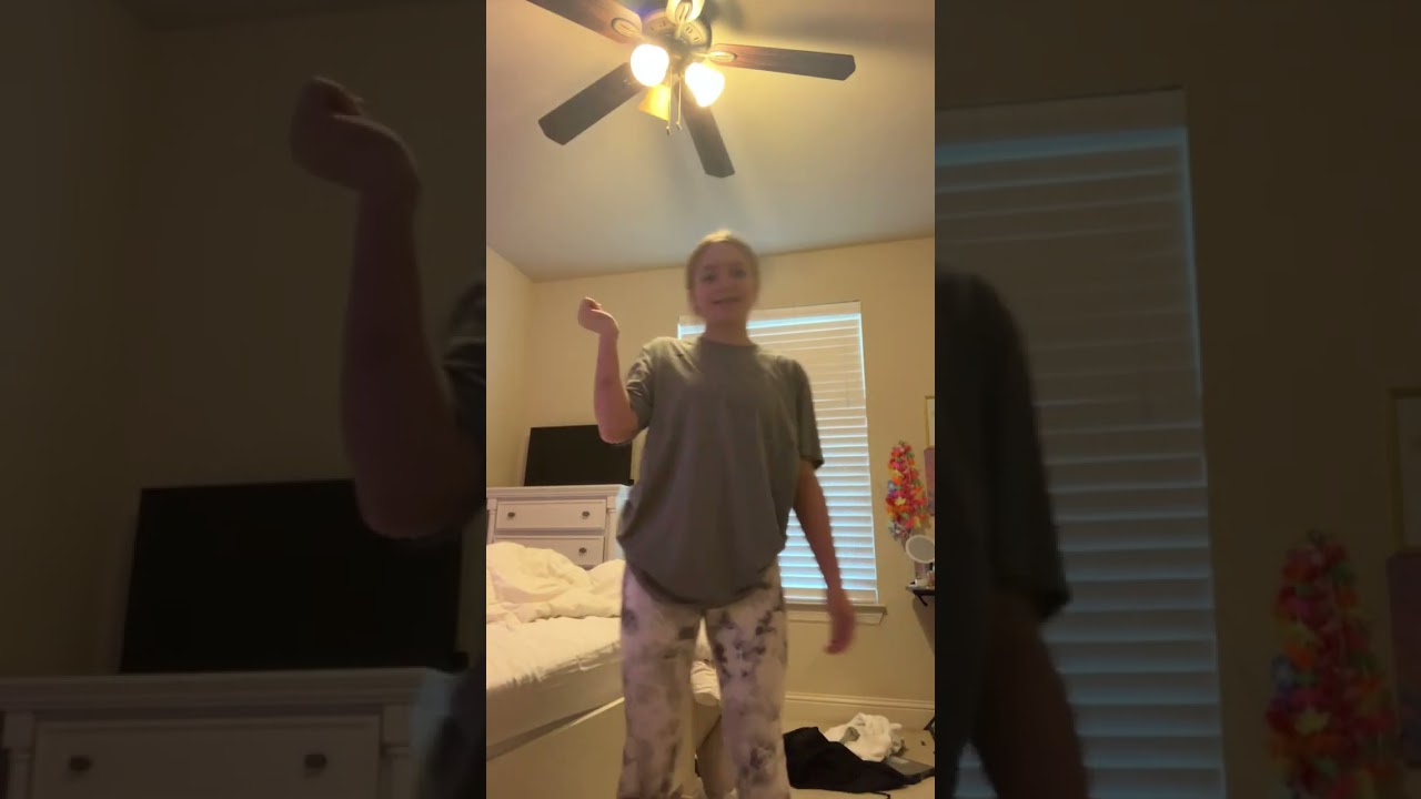 ignore the bruise on my arm i fell during volleyball 😭💀