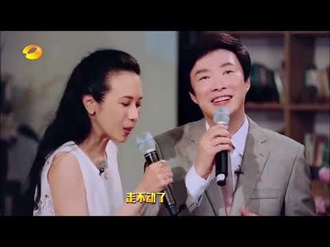 莫文蔚跟费玉清合唱 《当你老了》 旁边的 刘嘉玲和赵雅芝 陷入过去回忆 眼眶带泪