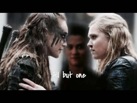 Clarke and Lexa (+madi) || all but one