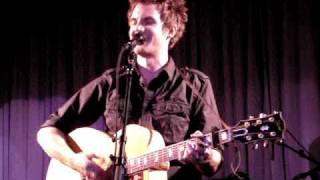 08 Tyler Hilton - Shy Girl (Impromptu)