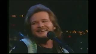 Travis Tritt | I'm Gonna Be Somebody (Live)