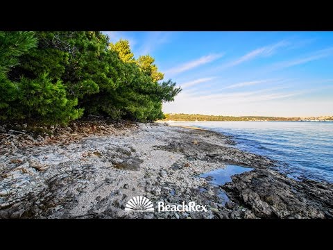 beach Paltana, Banjole, Croatia