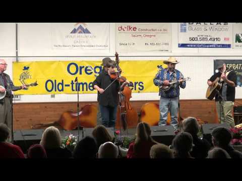 2015-04-10 Yoshe Zohar performs at the OOTFA Convention