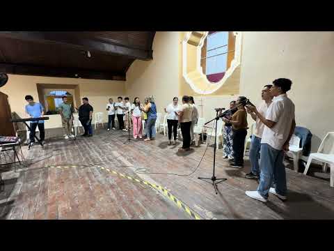 Fragmento del canto “ Dulces himnos “ interpretado por nuestro coro dulce nombre de María. 
