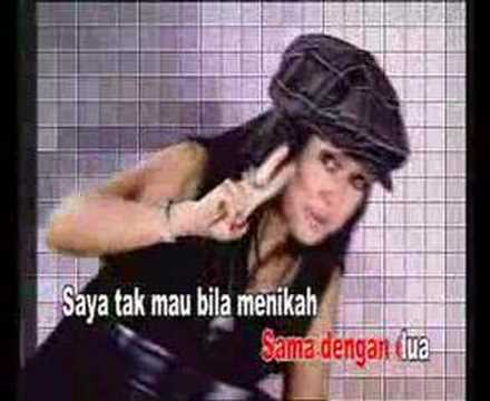 Ikan bandeng (HESTY DAMARA)