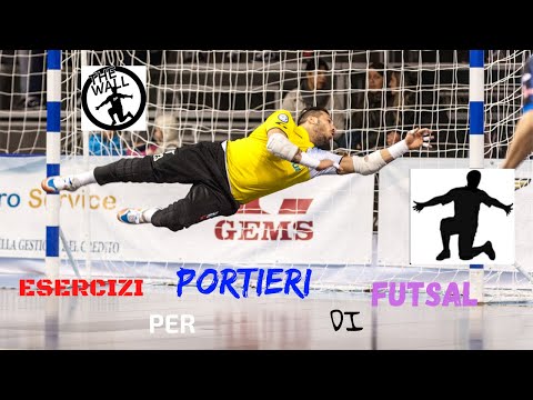 Esercizio per portieri di calcio a 5 spostamento laterale passaggio e parata di piede