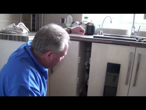 Water and Plumbing Tutorial Part 2 - Mains Water Supply and Outside Taps