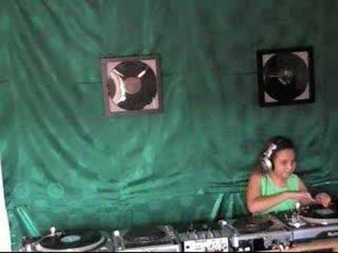7 years old DJ at home