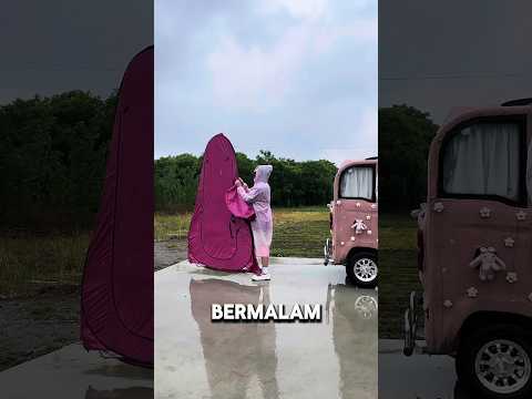 Gadis ini membuat mobil lucu menjadi tempat tinggalnya 💞 (📷@Linmeimeiyyds )