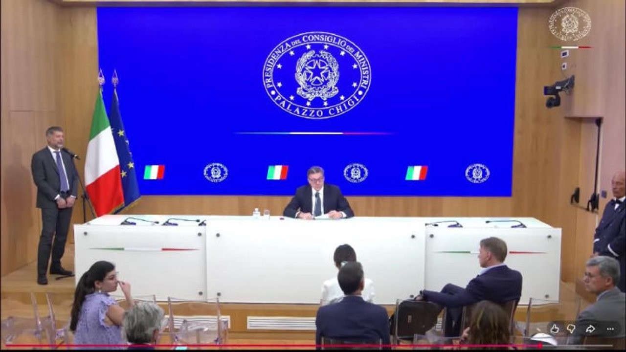 Video Tajani su abbassare le tasse, Giorgetti: Vorrei fare tante cose, ma bisogna essere mirati