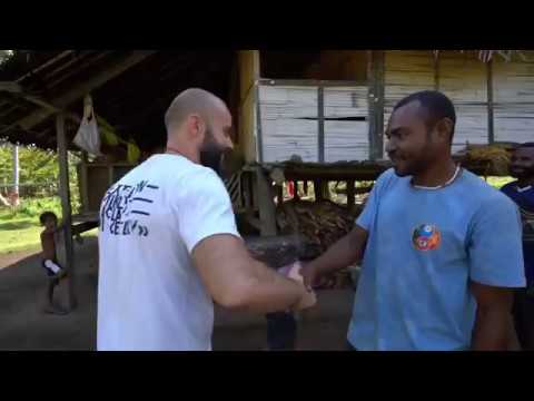 The book “Journey to the Maclay Coast” (2018)