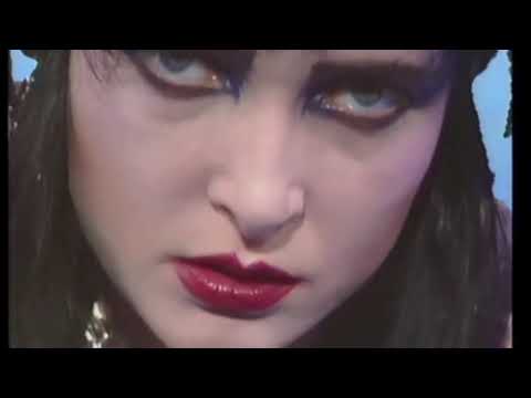 Siouxsie And The Banshees - Arabian Knights (Official Video)
