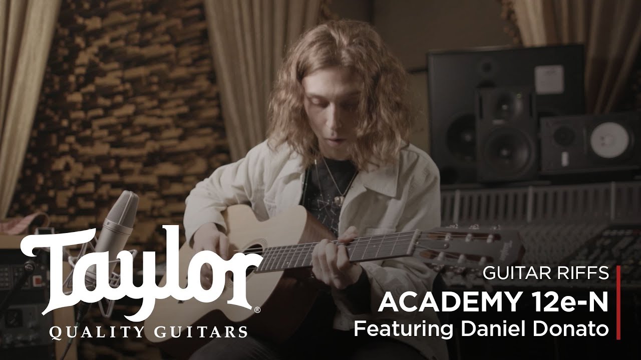 Taylor Academy 12E-N Nylon Electric Guitar w/Bag