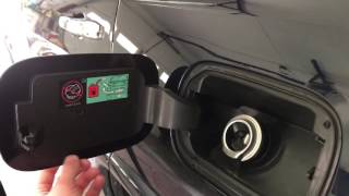 2014 Jeep Grand Cherokee fuel door fix