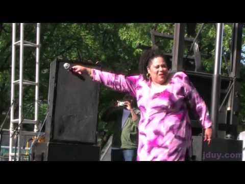 Martha Wash / Black Box - "Everybody, Everybody" - LIVE DC Gay Pride
