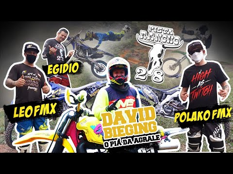 Pia da Agrale,  Leo FMX e Polako FMX no Rancho 28 em Joinville