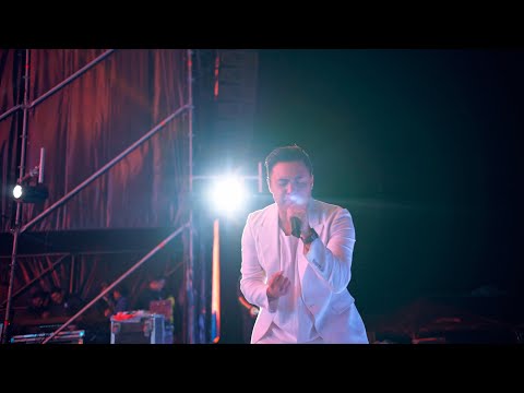 Sentado en un bar / Amores como el nuestro (Live 2025) Kumbia Fusión -