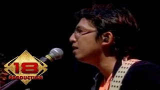 Download lagu Wali - Cari Berkah (Live Konser Salatiga 4 September 2013) mp3