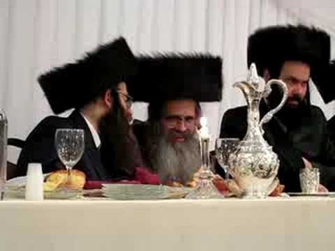 Satmar Rabbi In Boro Park 1/12/08 Part 3
