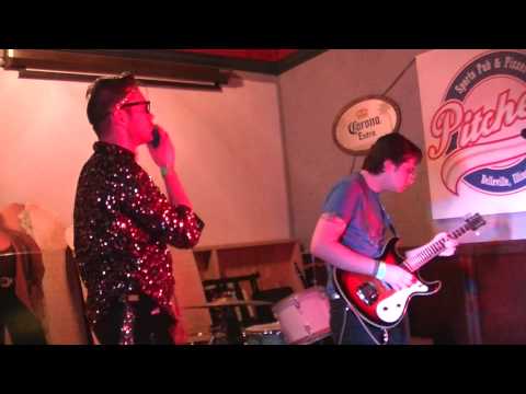 Superfun Yeah Yeah Rocketship at Pitcher's Belleville IL 3/29/14 part 4